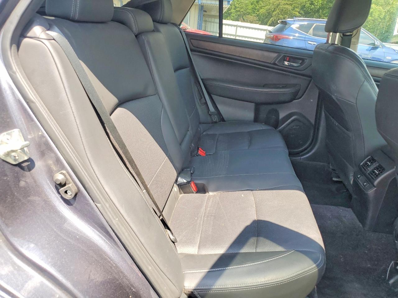 2015 Subaru Outback 2.5I Limited - zdjęcie 11