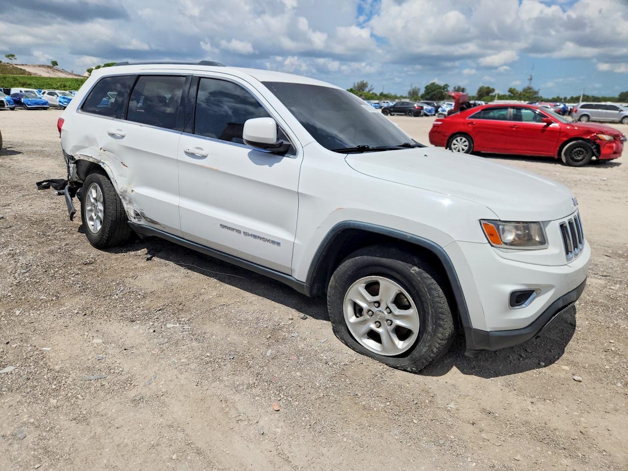 2014 Jeep Grand Cherokee Laredo - zdjęcie 4