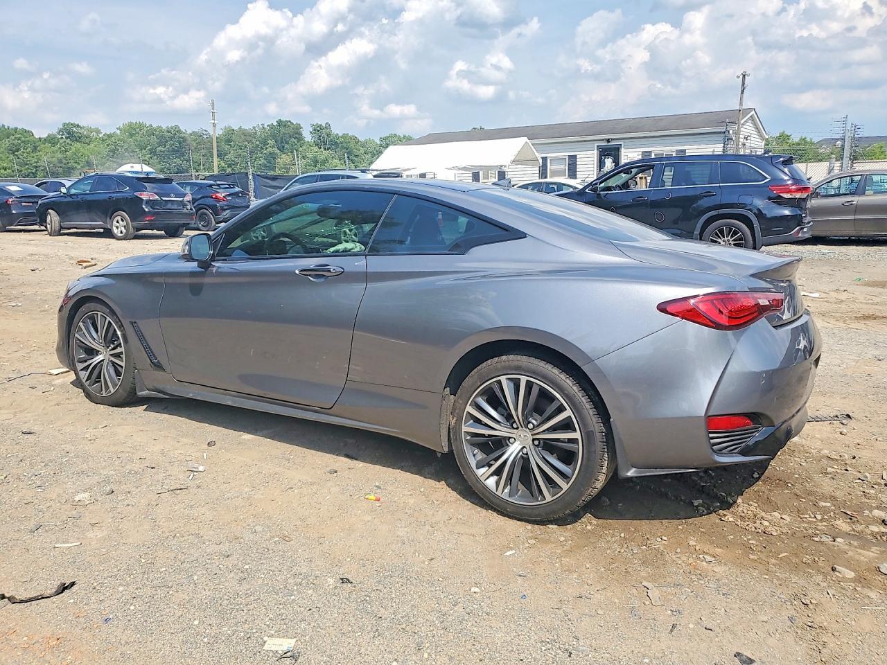 2017 Infiniti Q60 3.0T Premium - zdjęcie 2