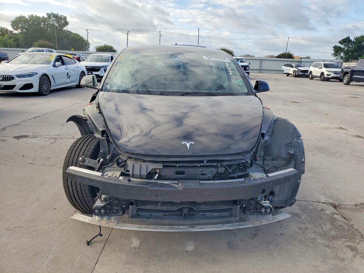 2021 Tesla Model 3 - zdjęcie 5