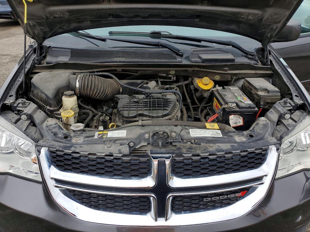2016 Dodge Grand Caravan Sxt - zdjęcie 12