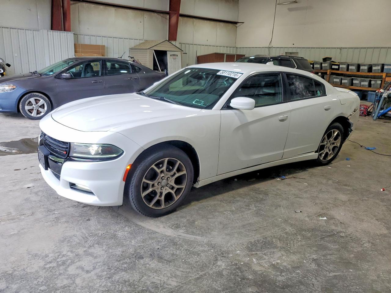 2016 Dodge Charger Sxt - zdjęcie główne