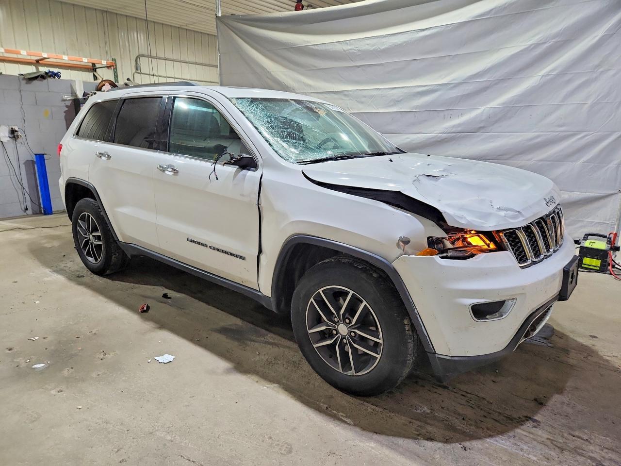 2018 Jeep Grand Cherokee Limited - zdjęcie 4