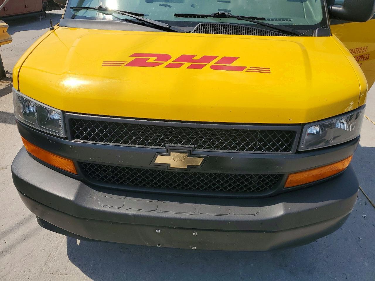 2021 Chevrolet Express G2500 - zdjęcie 11