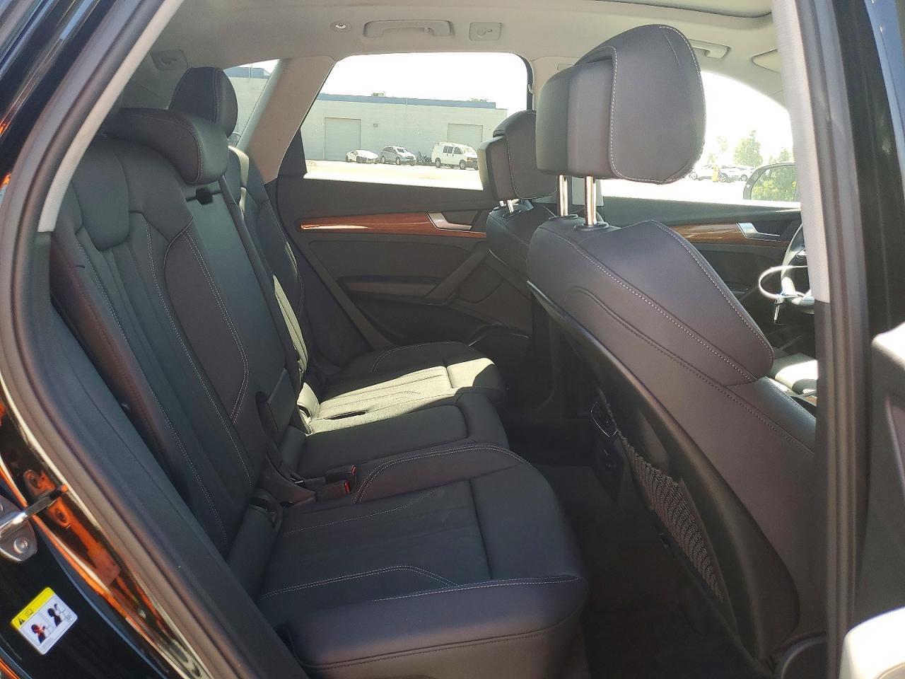 2024 Audi Q5 E Premium 55 - zdjęcie 10