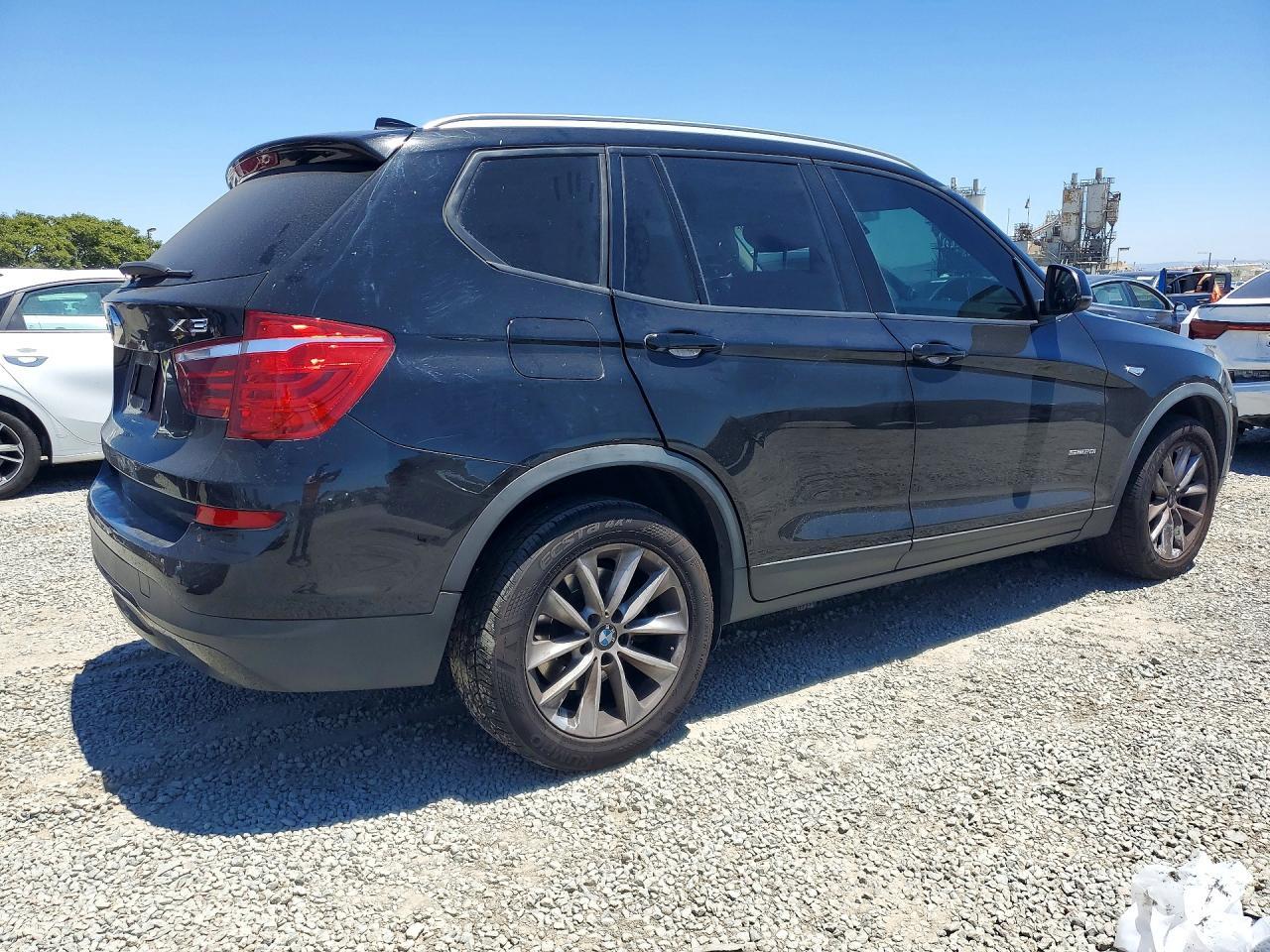 2017 BMW X3 Sdrive28I - zdjęcie 3