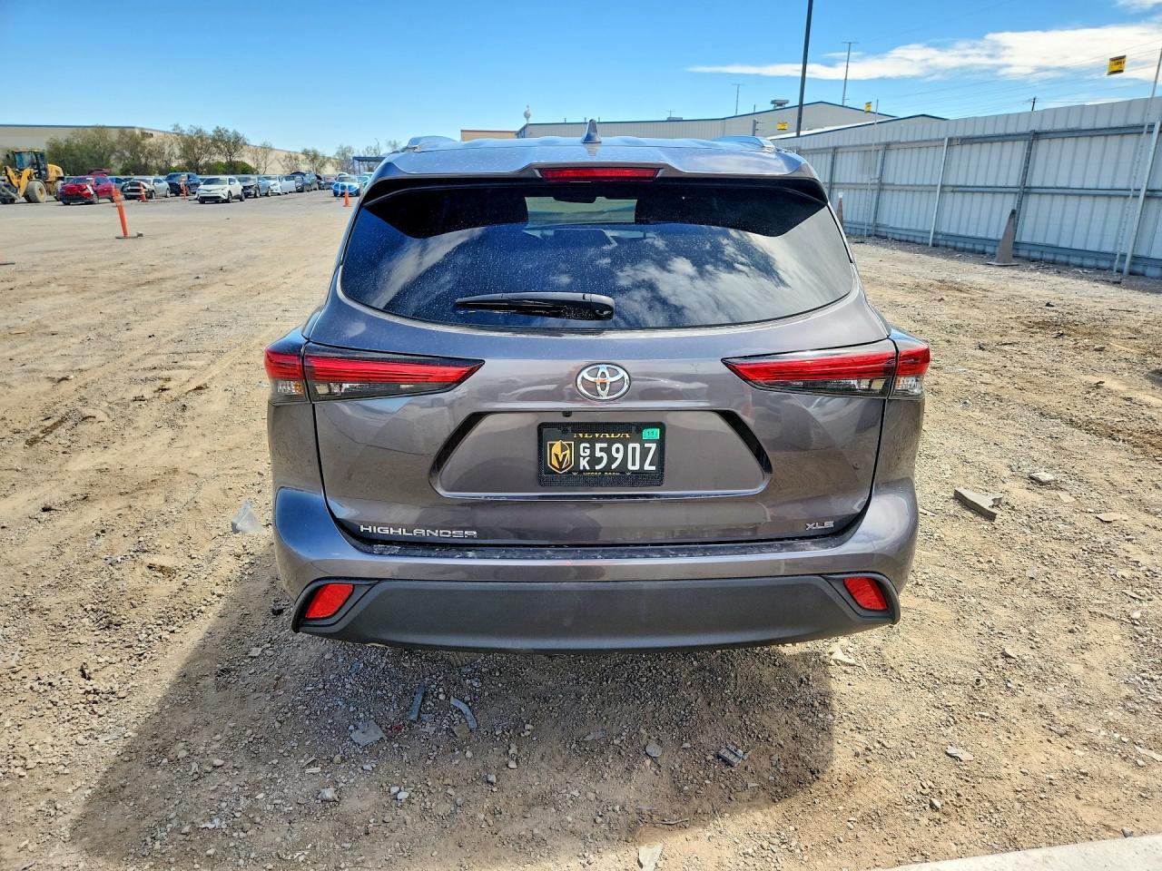 2021 Toyota Highlander Xle - zdjęcie 6