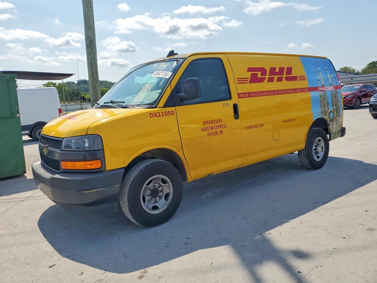 2021 Chevrolet Express G2500 - zdjęcie główne