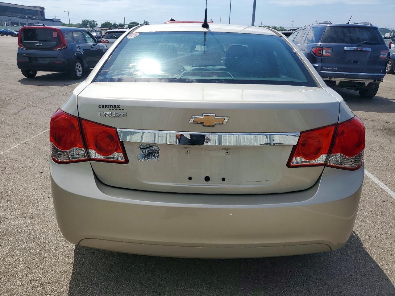 2013 Chevrolet Cruze Ls - zdjęcie 6