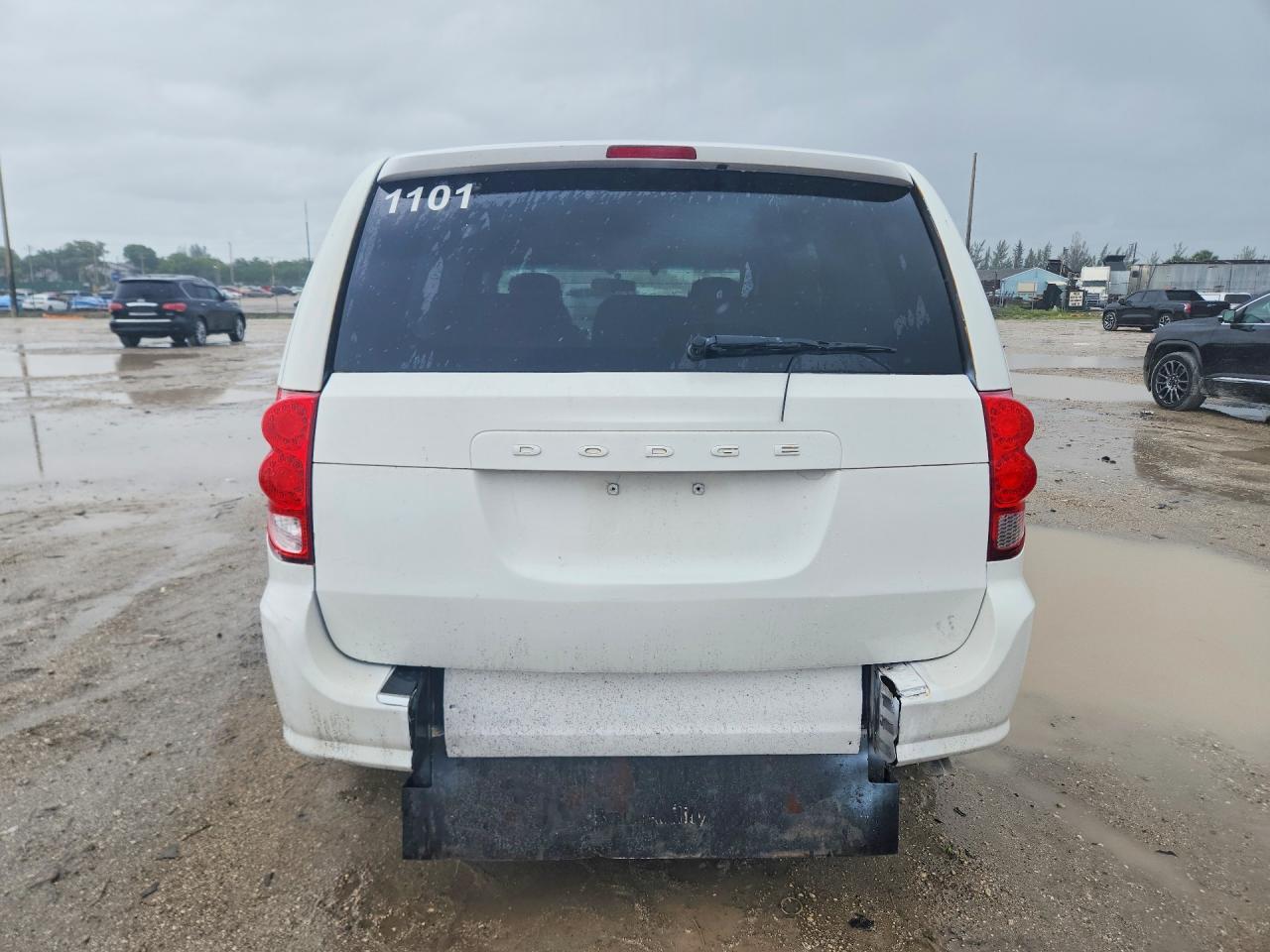 2017 Dodge Grand Caravan Se - zdjęcie 6