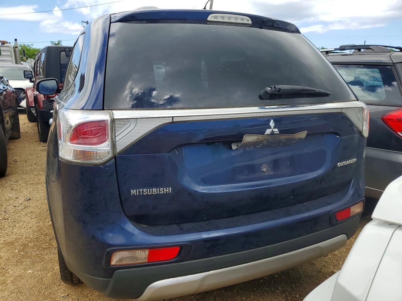 2015 Mitsubishi Outlander Se - zdjęcie 6