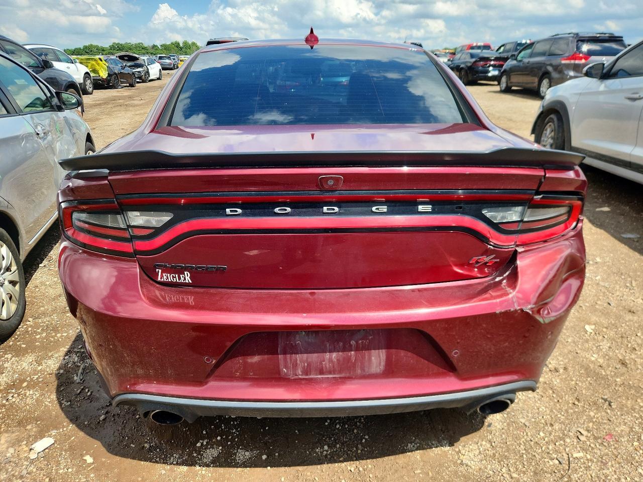 2018 Dodge Charger R - zdjęcie 6
