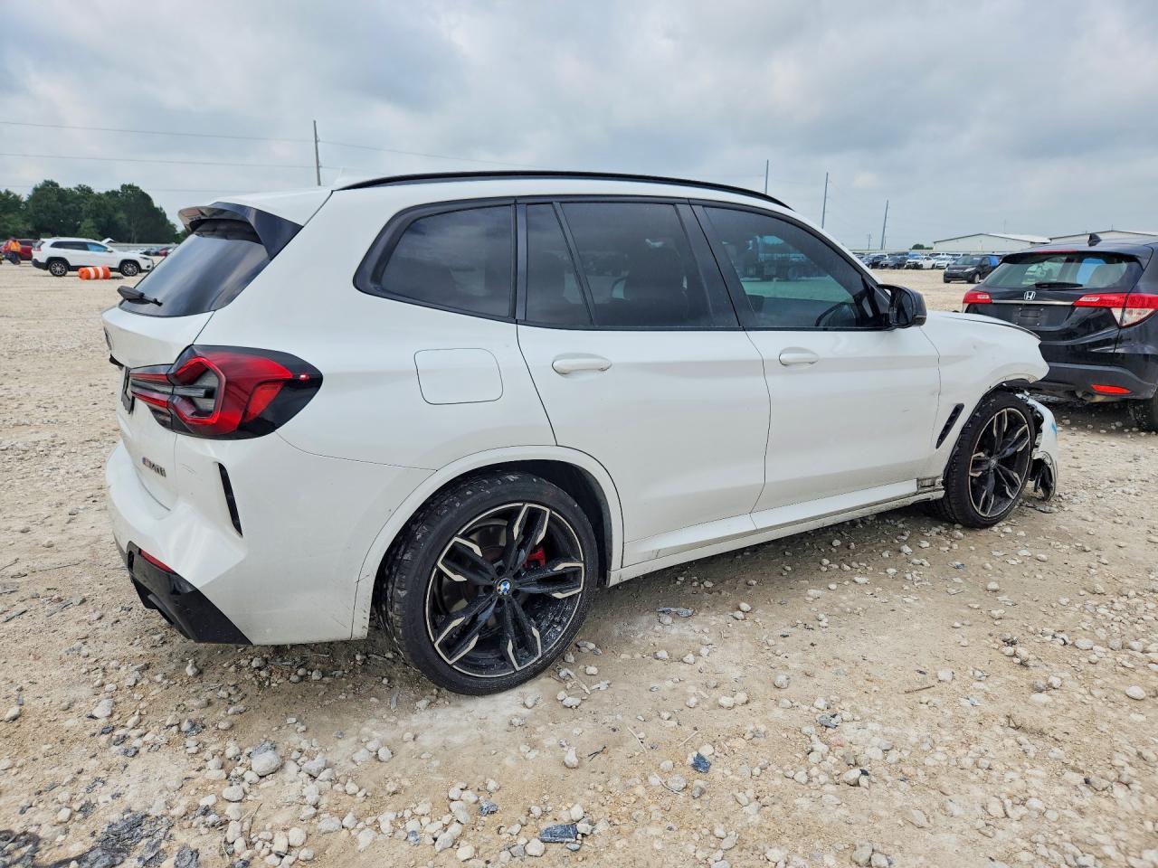 2022 BMW X3 M40I - zdjęcie 3