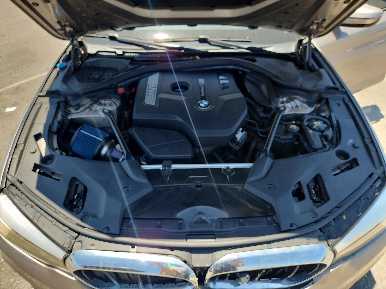 2017 BMW 530 I - zdjęcie 11