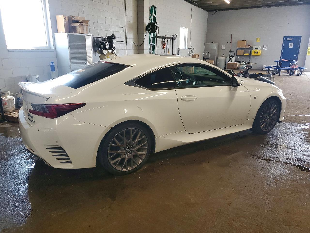 2017 Lexus Rc 200T - zdjęcie 3