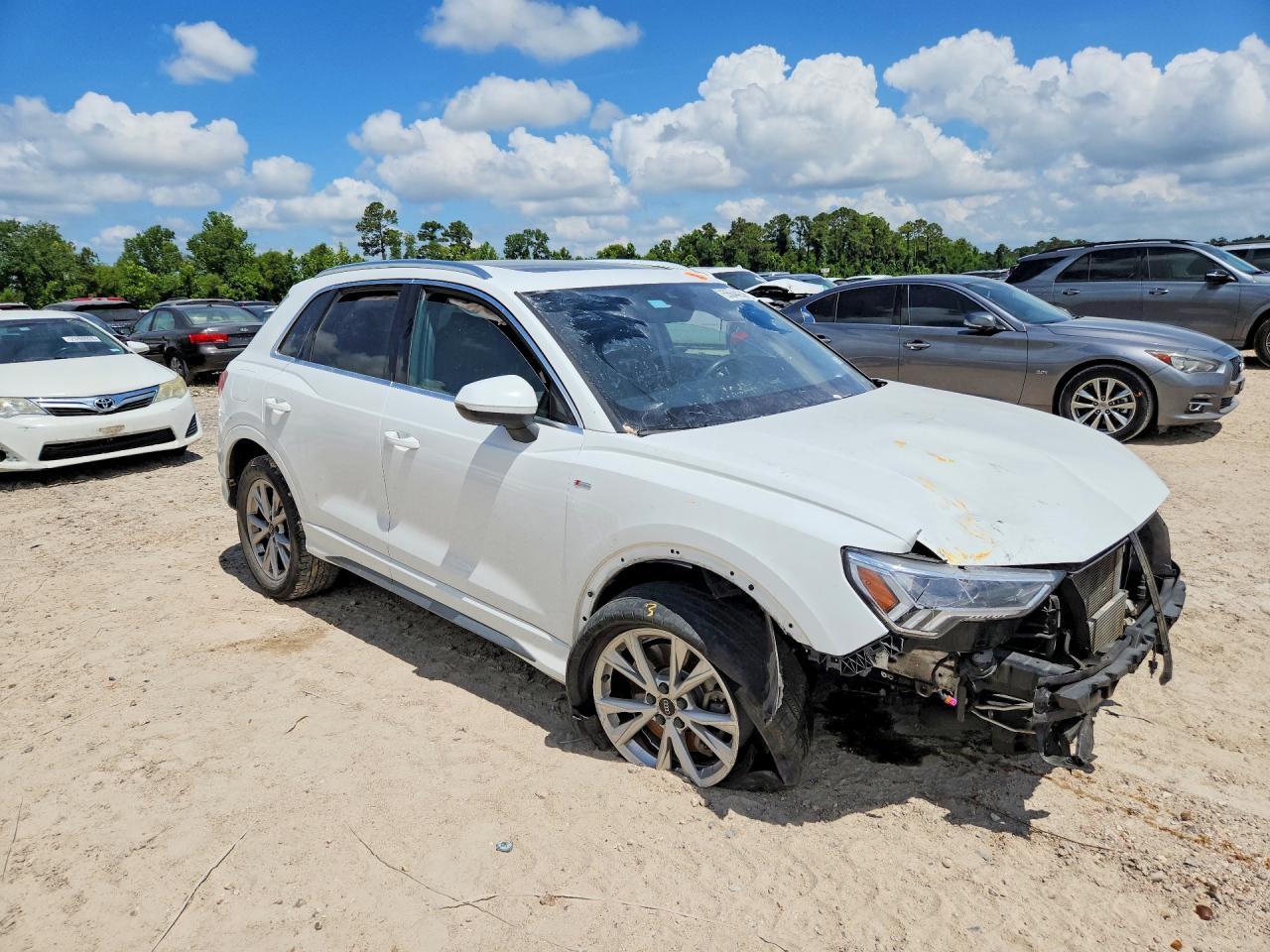 2023 Audi Q3 Premium S Line 45 - zdjęcie 4