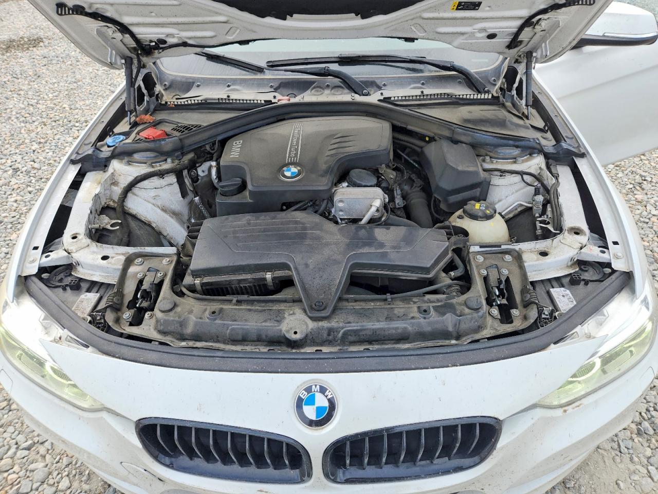 2018 BMW 320 I - zdjęcie 11