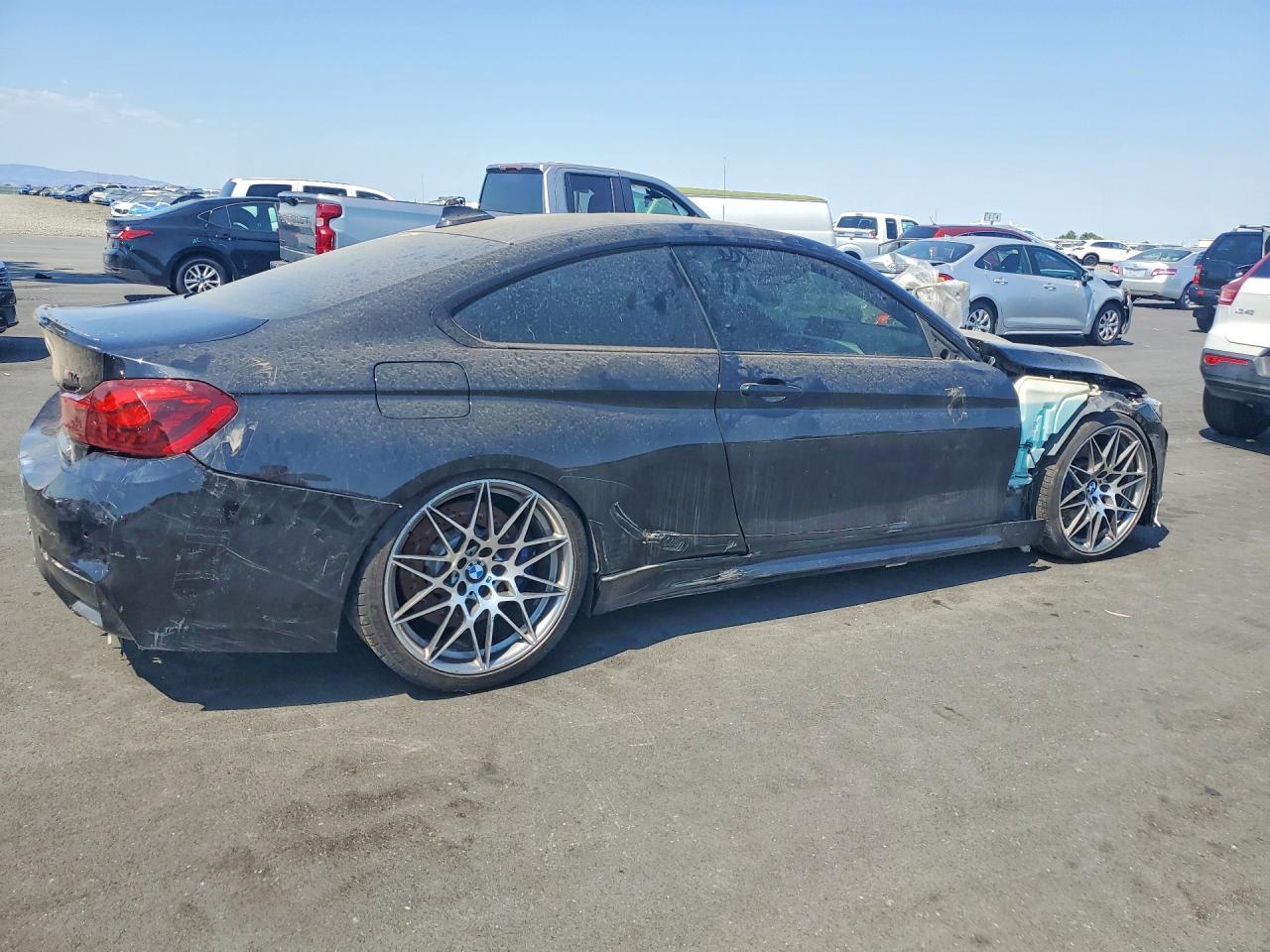 BMW M4 - zdjęcie 3