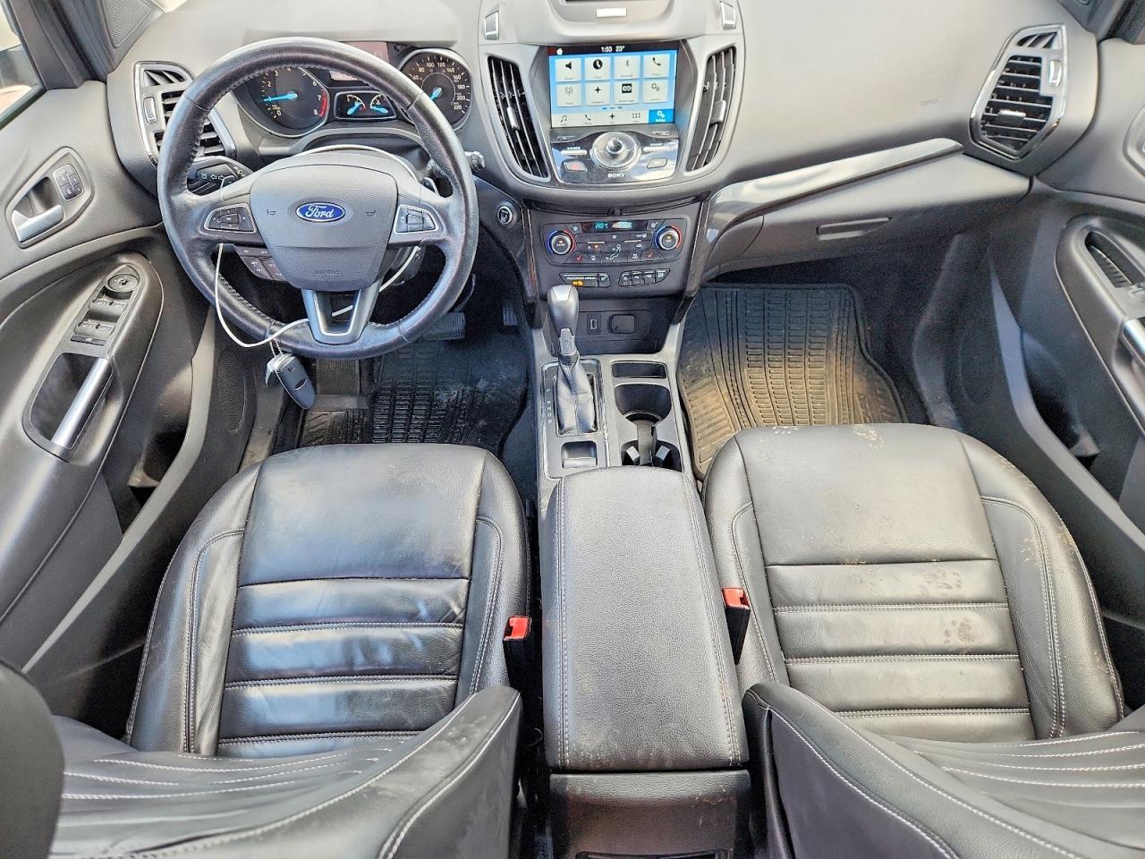 2017 Ford Escape Titanium - zdjęcie 8