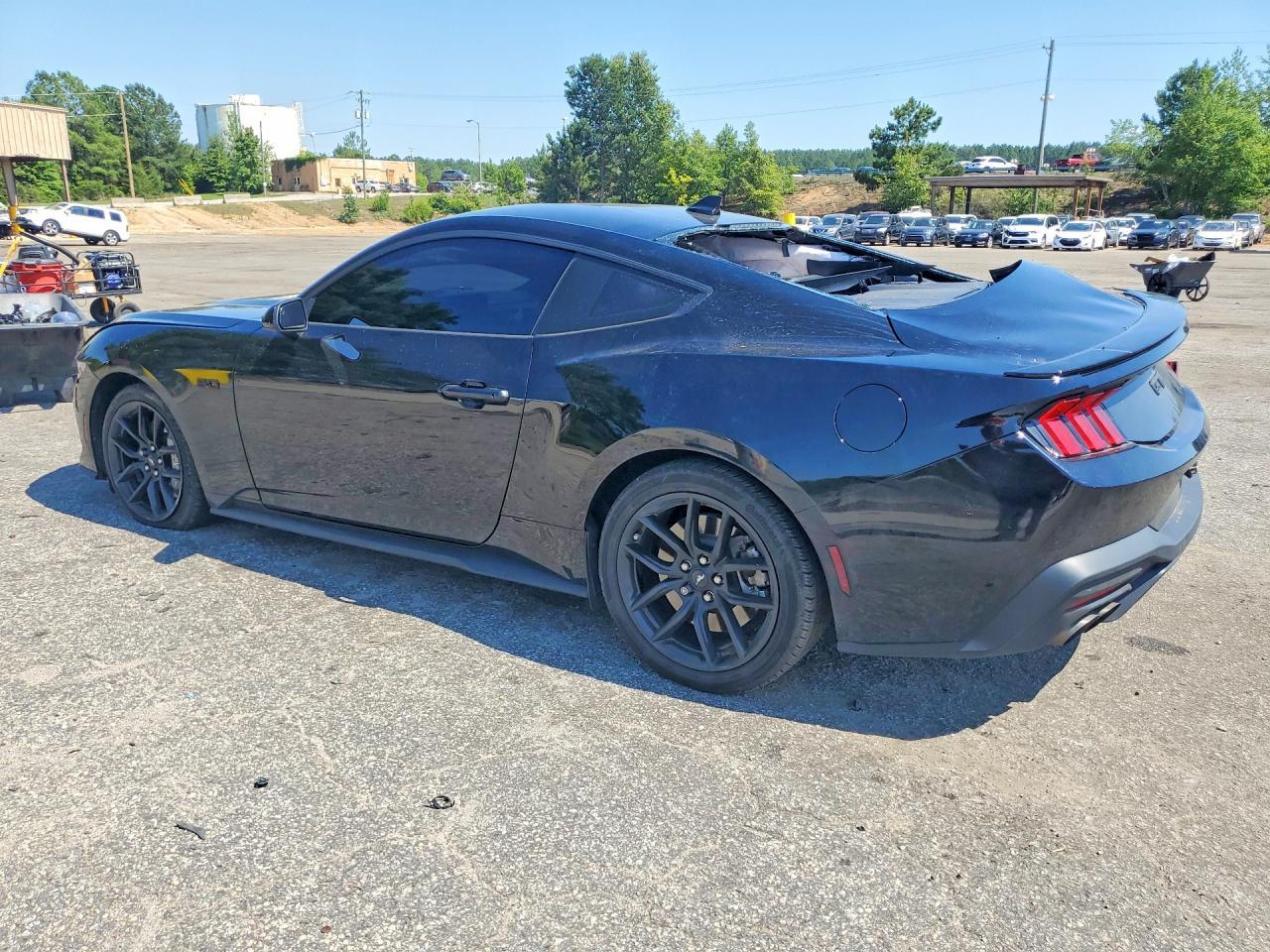 2024 Ford Mustang Gt - zdjęcie 2