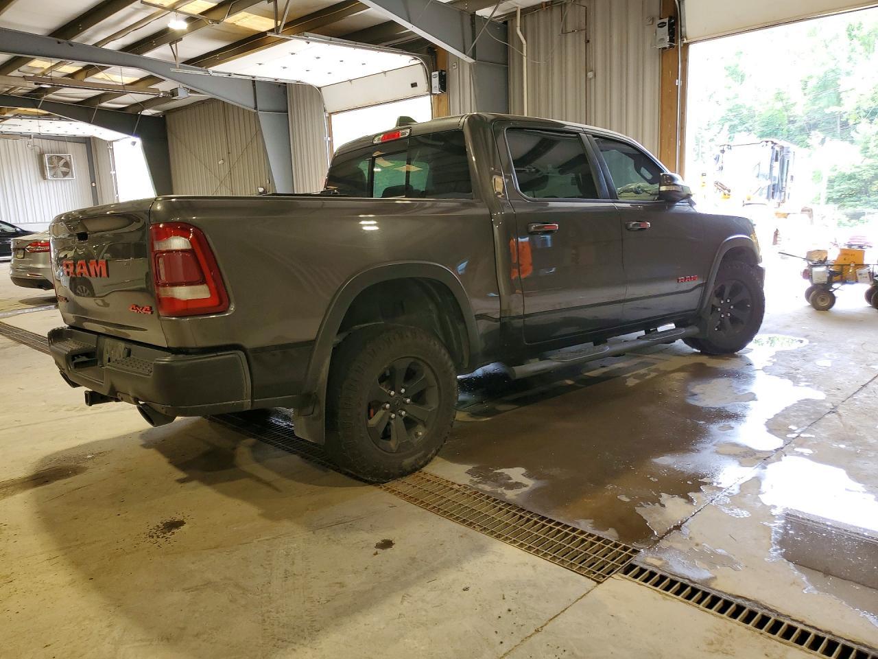 2019 Ram 1500 Rebel - zdjęcie 3