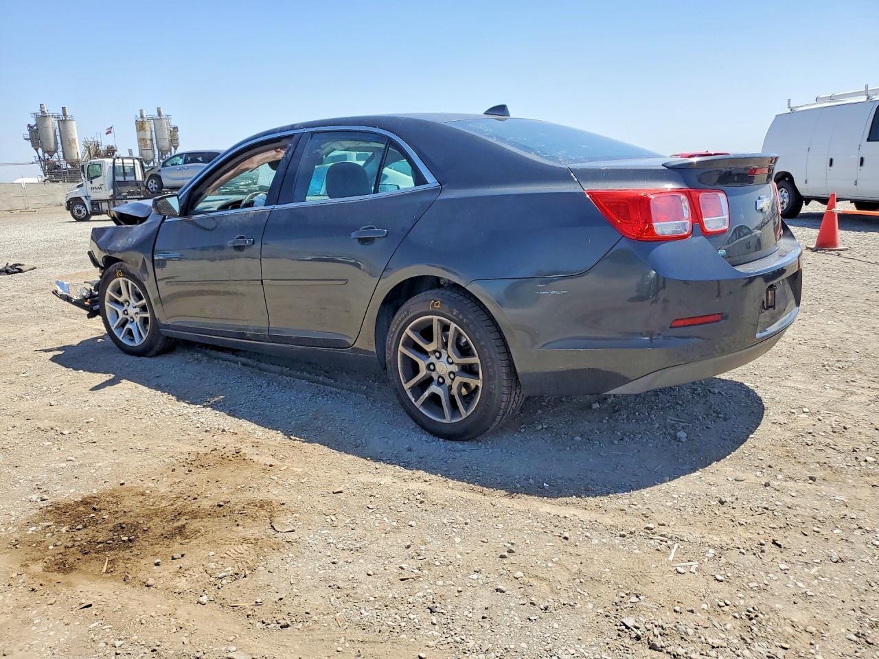 2014 Chevrolet Malibu 1Lt - zdjęcie 2
