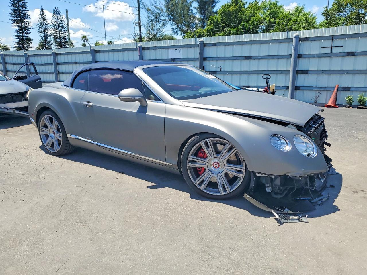 2014 Bentley Continental Gtc V8 - zdjęcie 4