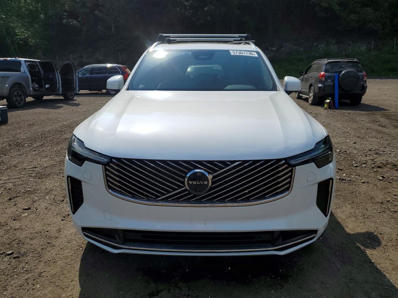 2025 Volvo Xc90 Plus - zdjęcie 5