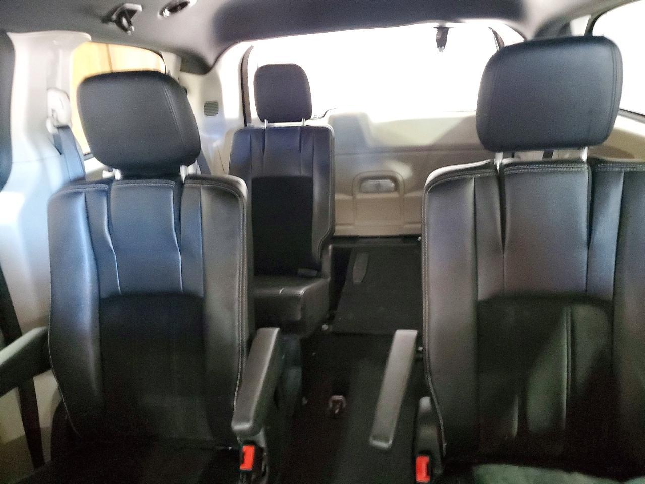 2017 Dodge Grand Caravan Sxt - zdjęcie 10