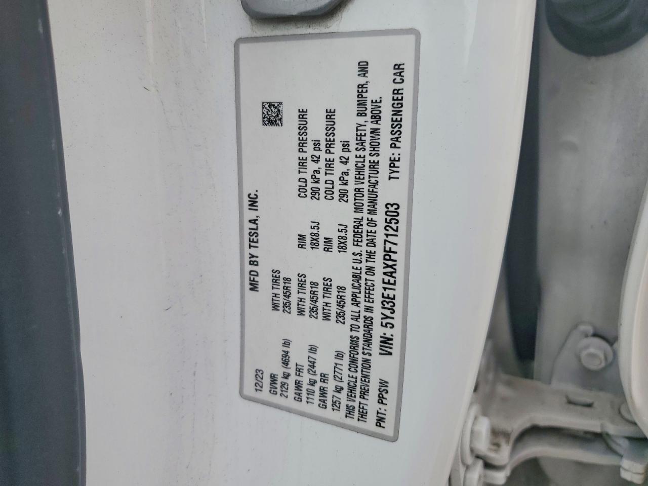 2023 Tesla Model 3 - zdjęcie 12