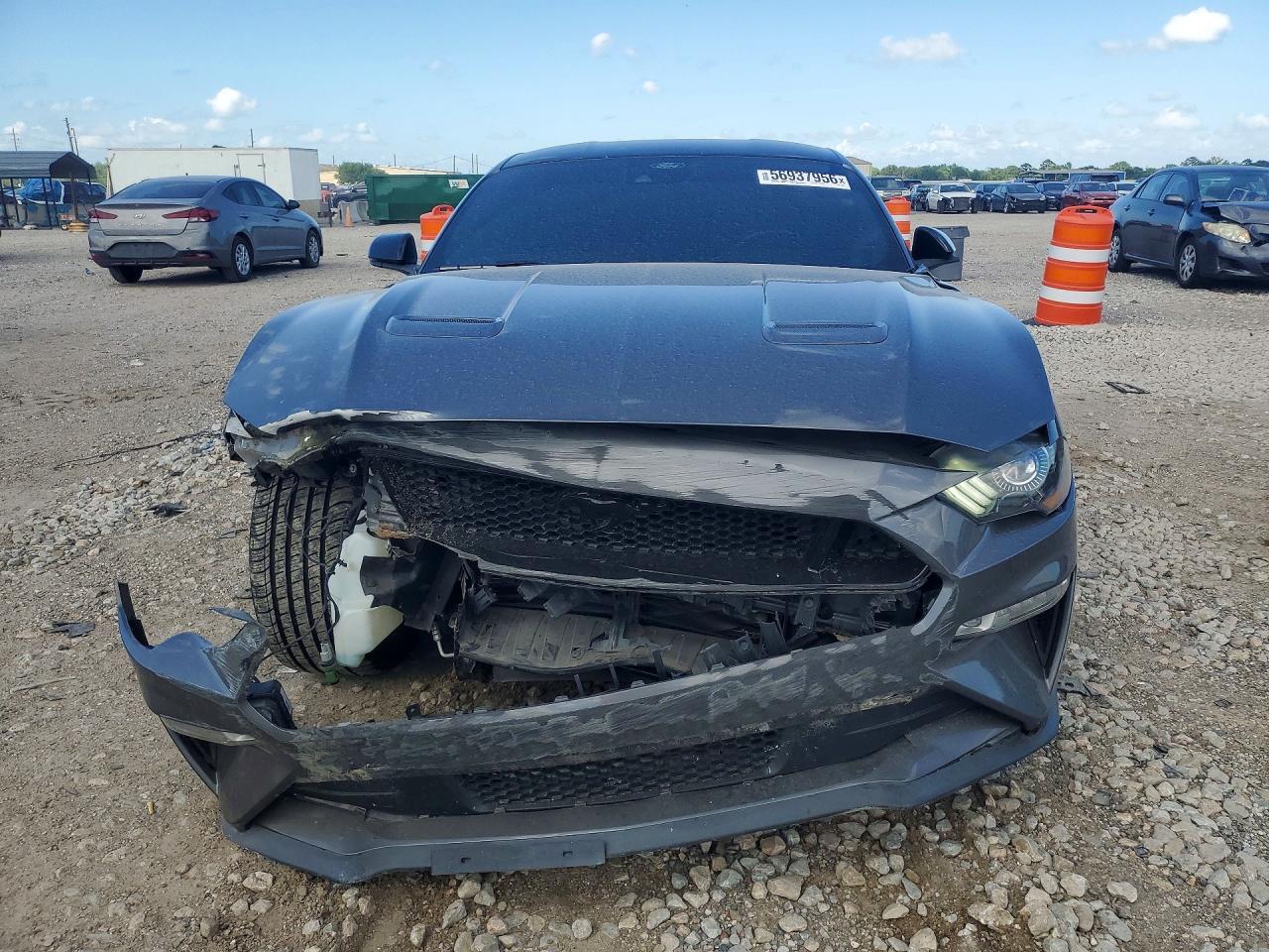 2021 Ford Mustang Gt - zdjęcie 5