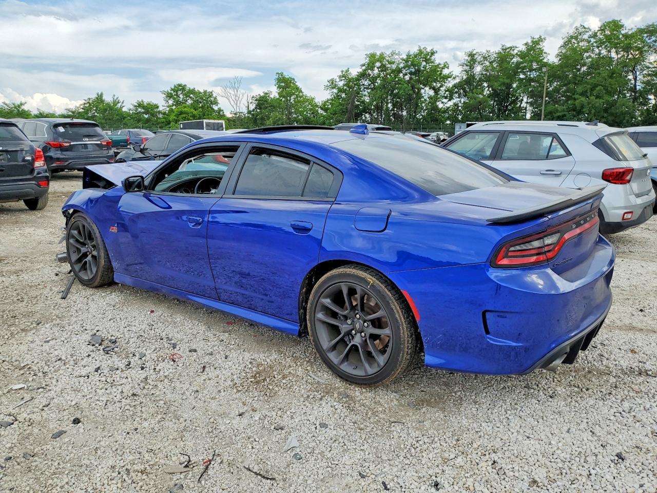 2021 Dodge Charger Scat Pack - zdjęcie 2