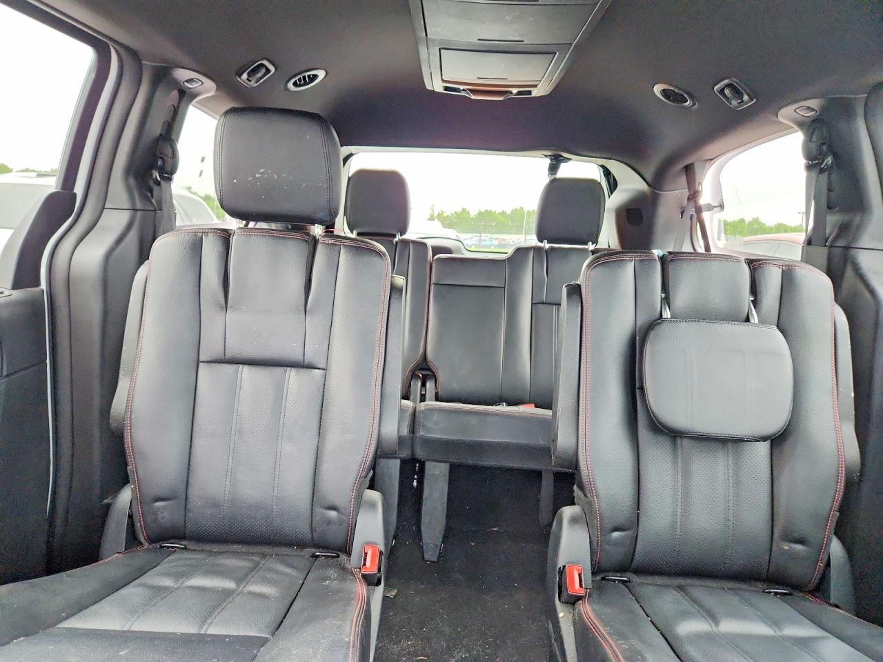 2020 Dodge Grand Caravan Gt - zdjęcie 10