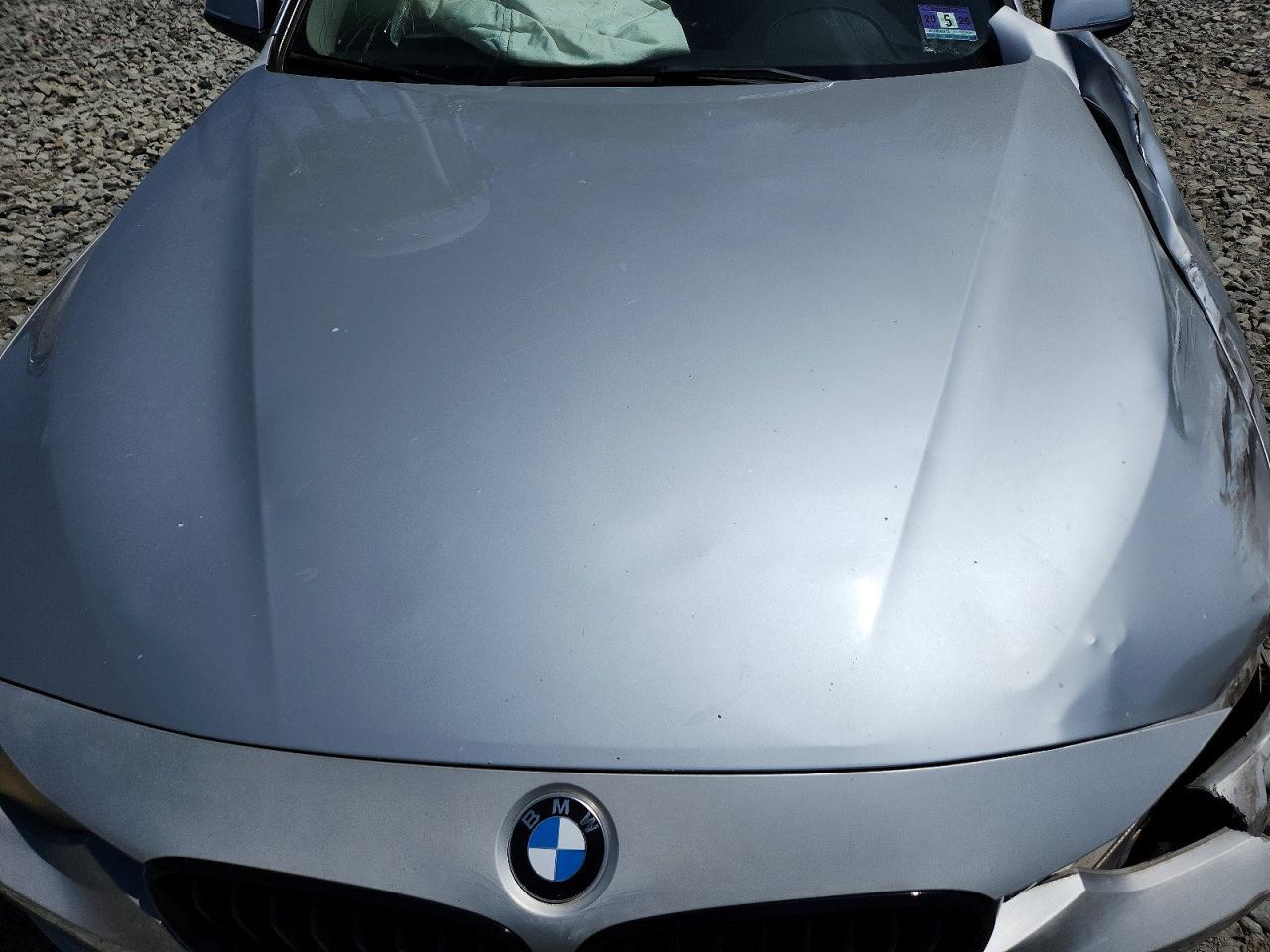 2015 BMW Seria 3 328i - zdjęcie 11