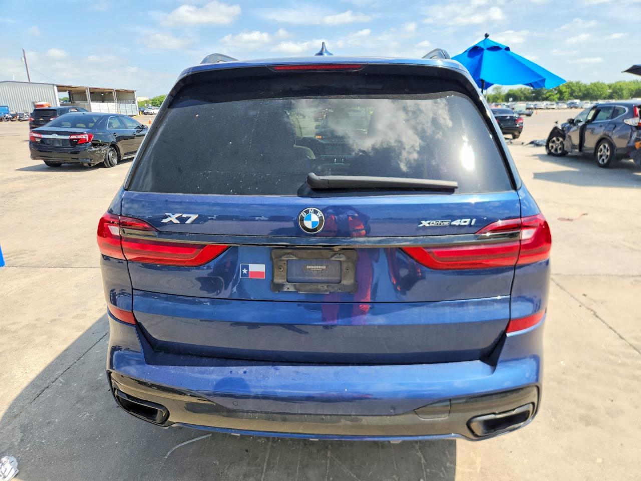 2020 BMW X7 xDrive40I - zdjęcie 6