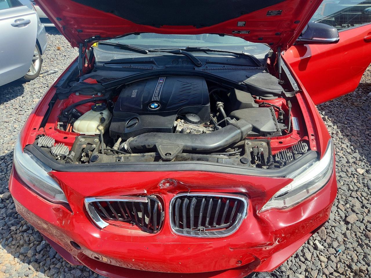 2015 BMW M235Xi - zdjęcie 11