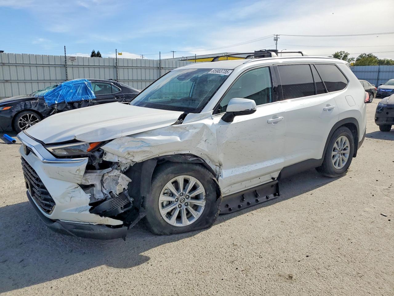 2024 Toyota Grand Highlander Hybrid Xle - zdjęcie główne