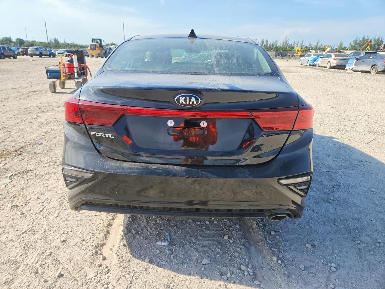2020 Kia Forte Lxs - zdjęcie 6