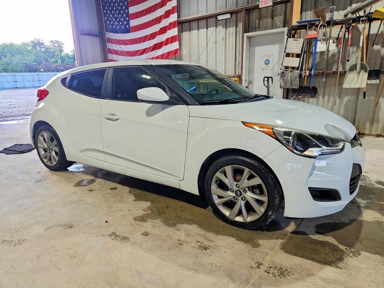 2016 Hyundai Veloster Base - zdjęcie 4