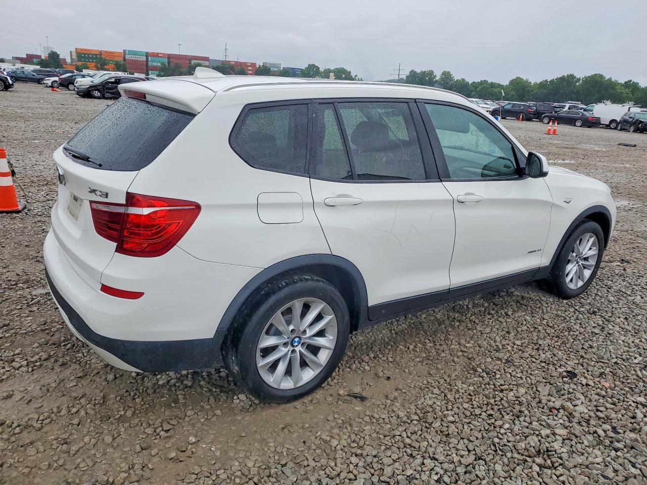 2016 BMW X3 xDrive28I - zdjęcie 3