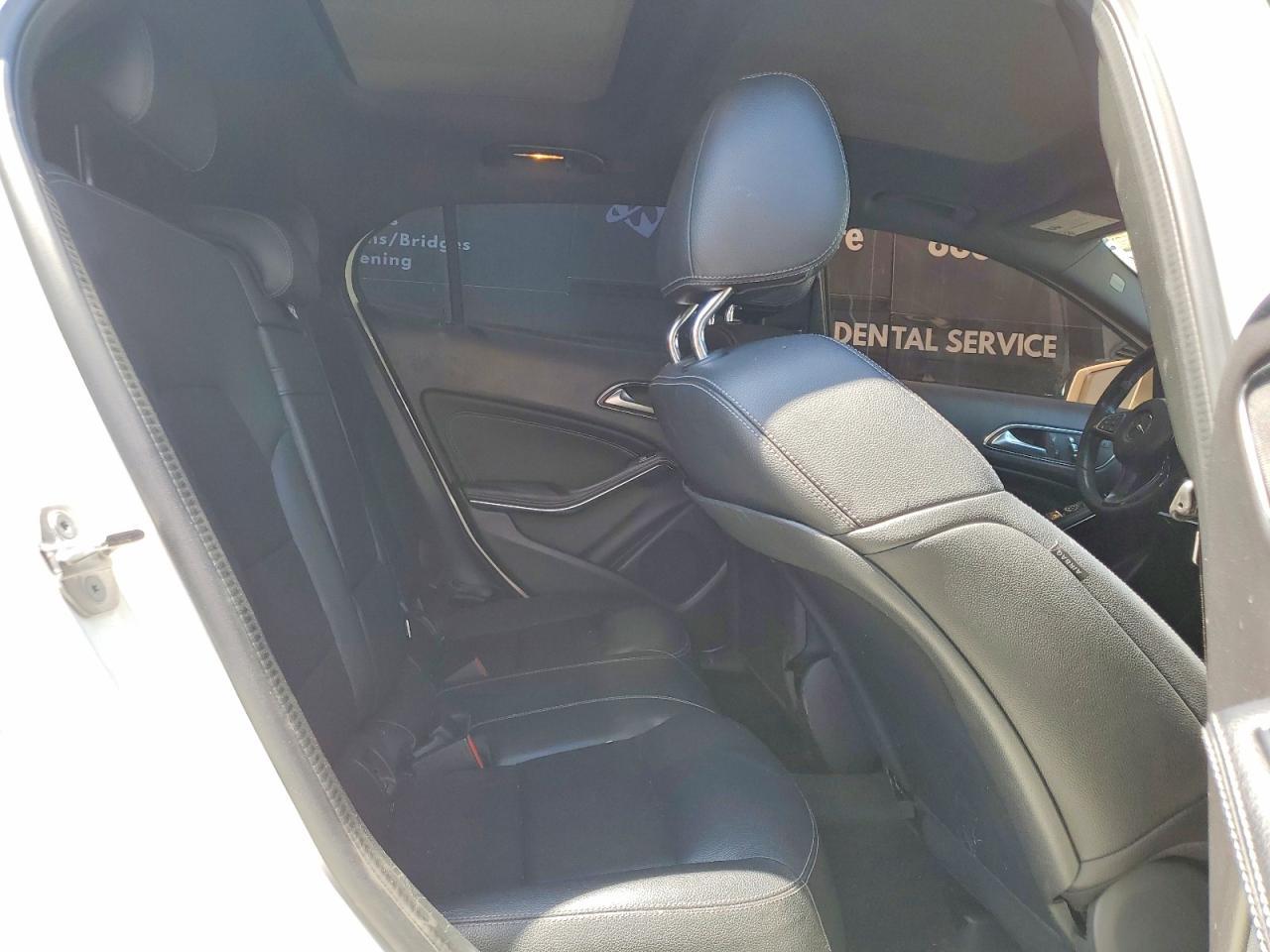 2018 Mercedes-Benz Gla 250 - zdjęcie 10