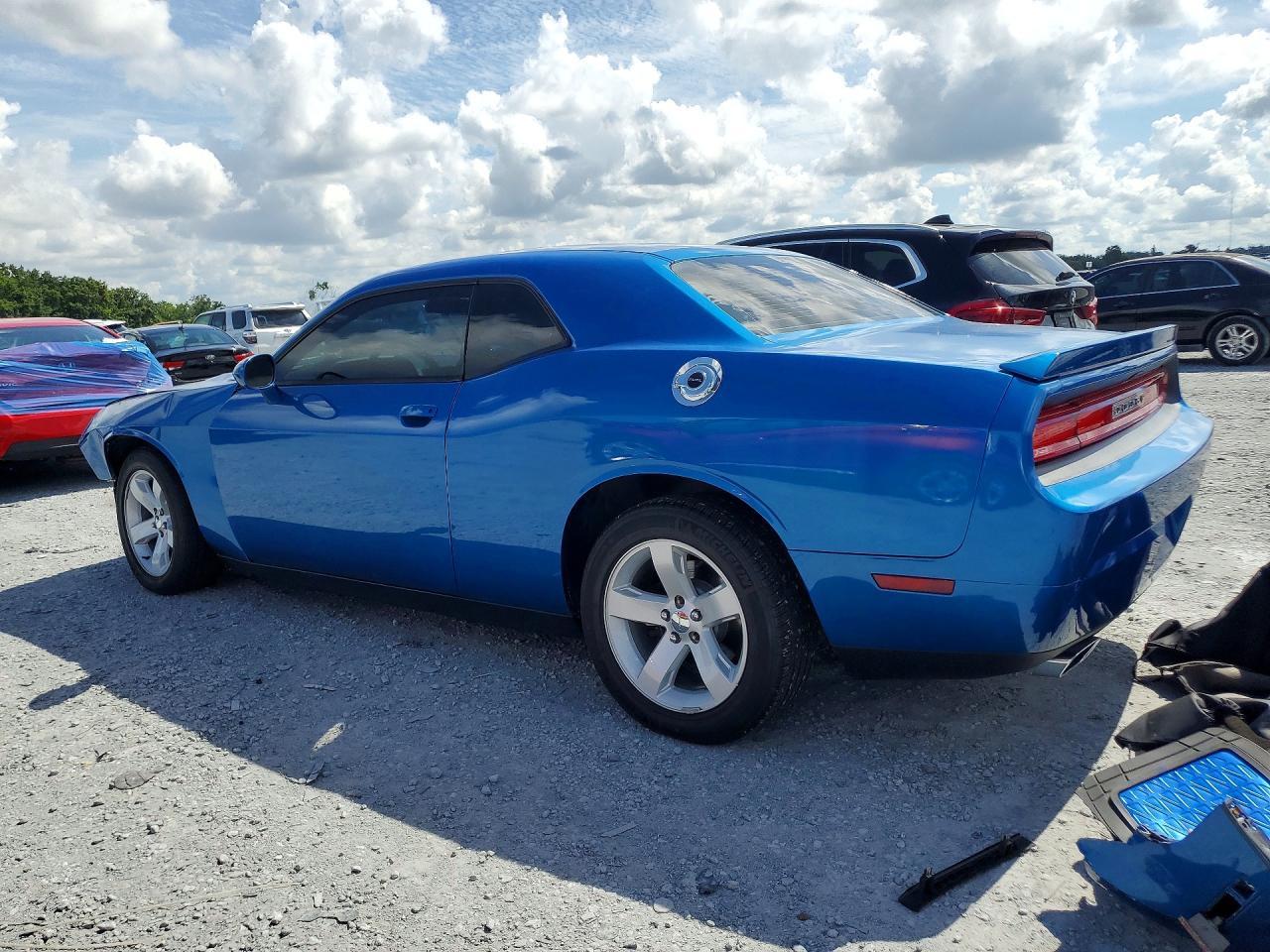 2014 Dodge Challenger Sxt - zdjęcie 2