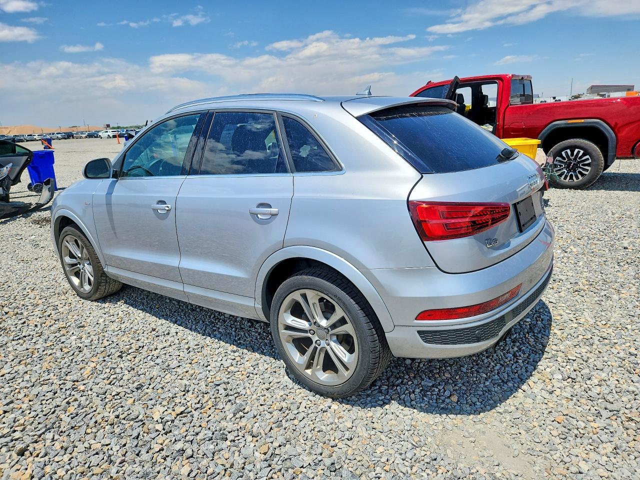 2018 Audi Q3 Premium Plus - zdjęcie 2