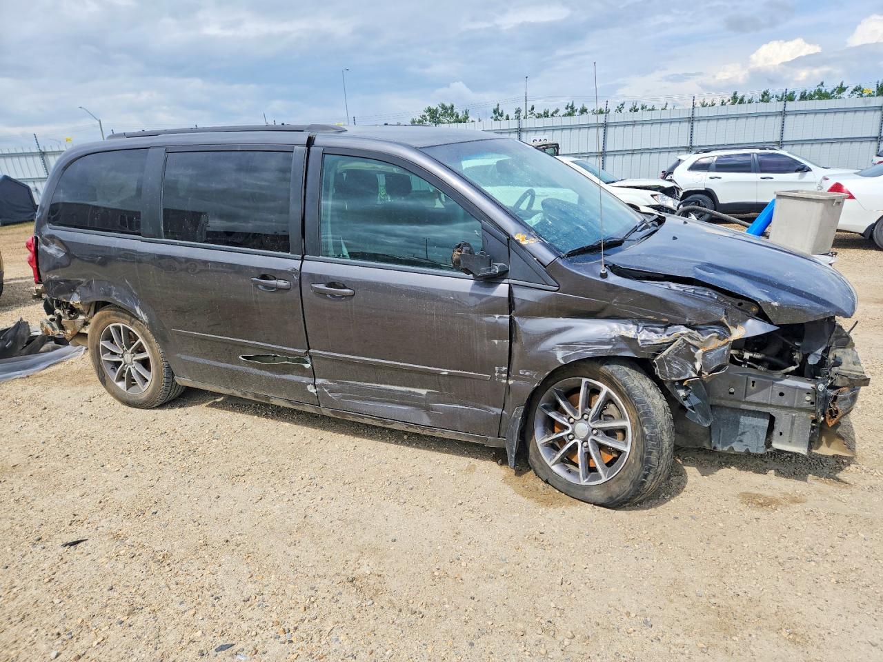 2017 Dodge Grand Caravan Se - zdjęcie 4