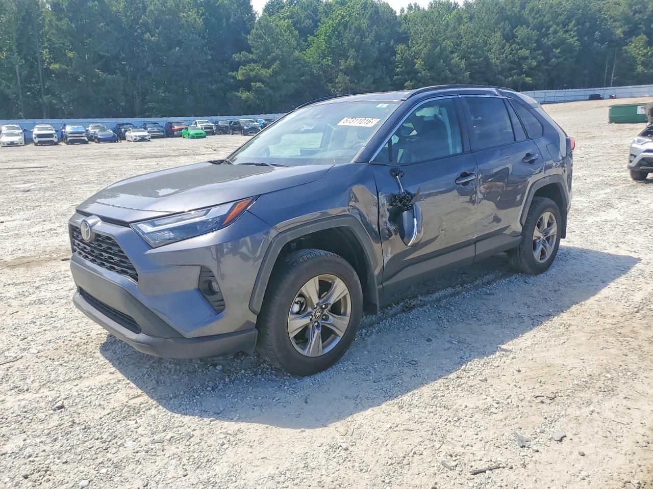 2025 Toyota Rav4 Xle - zdjęcie główne