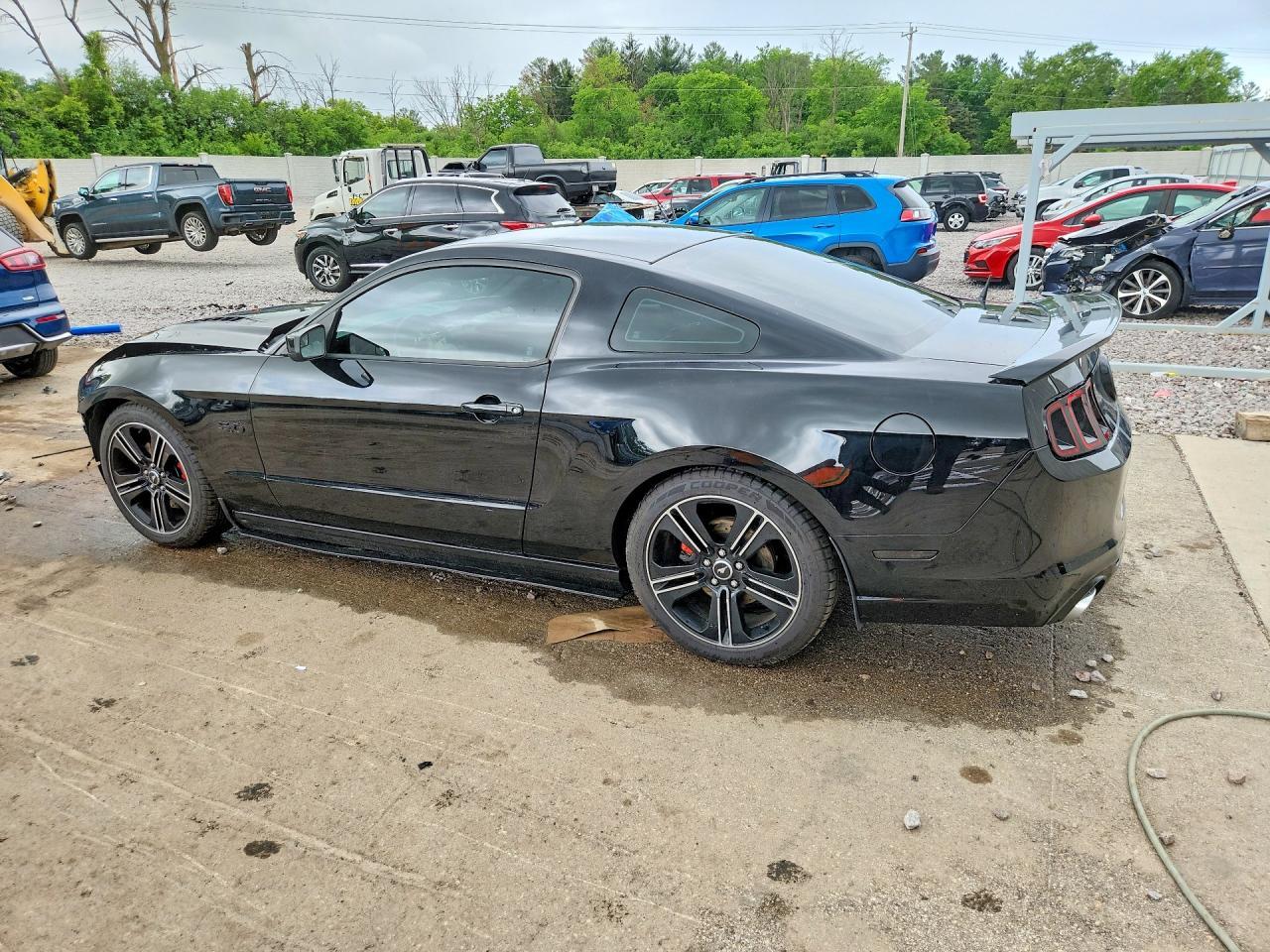 2014 Ford Mustang Gt - zdjęcie 2
