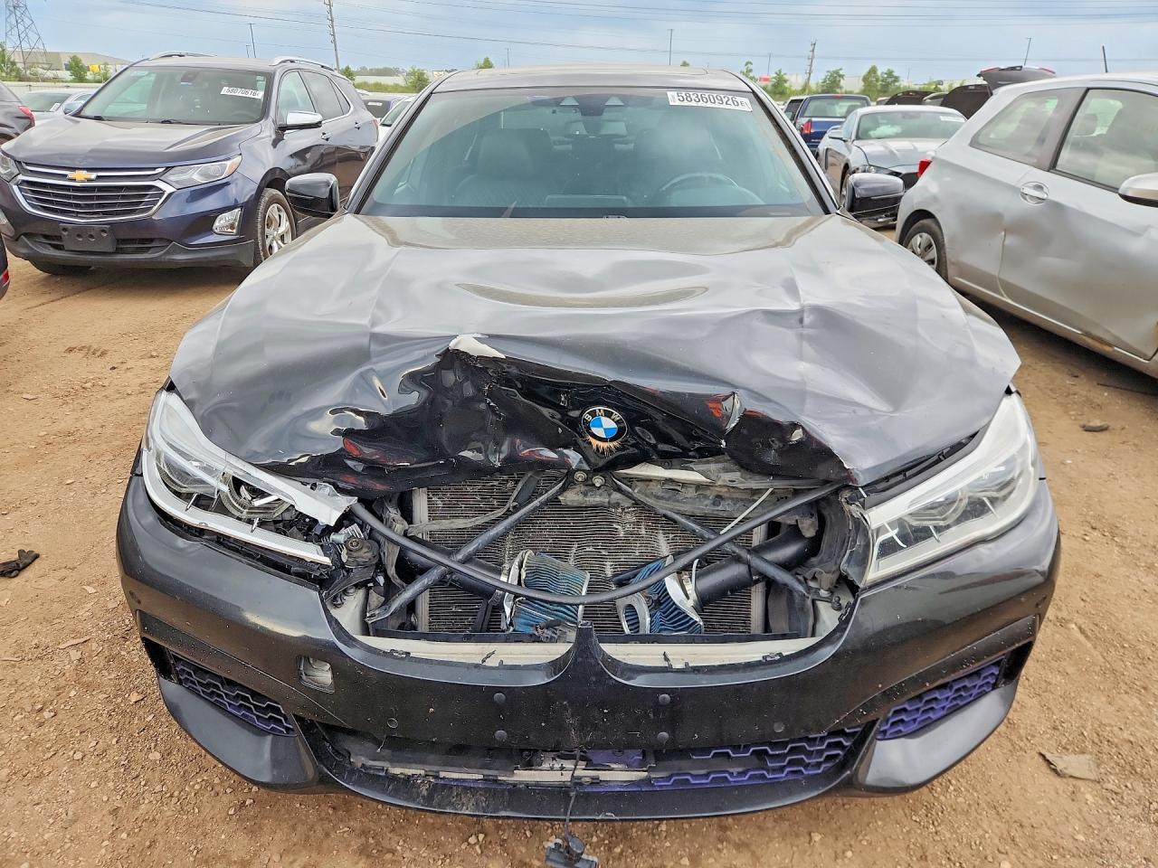 2018 BMW Seria 7 B7 - zdjęcie 5