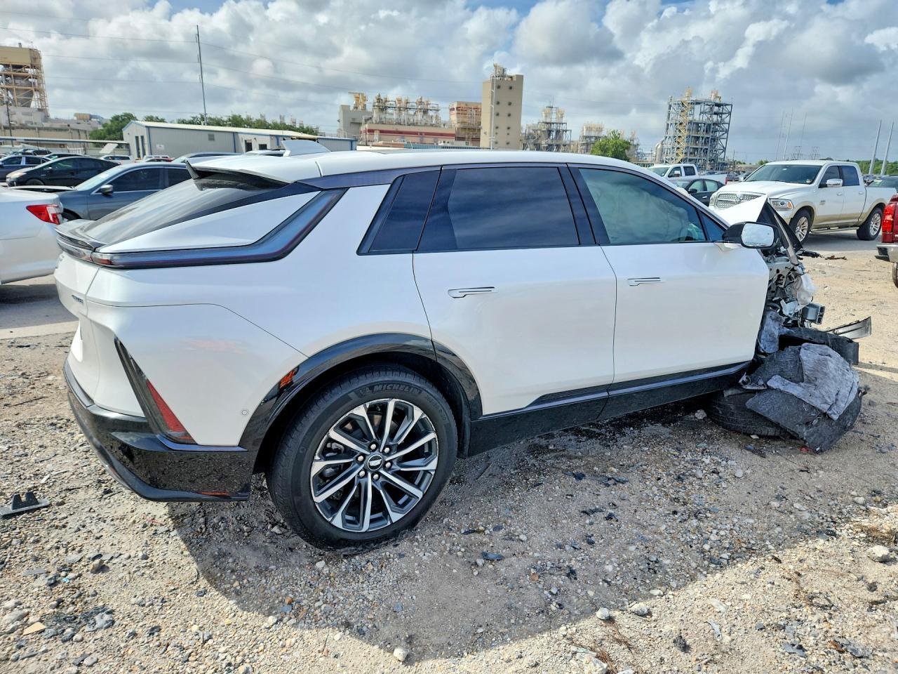 2024 Cadillac Lyriq Sport - zdjęcie 3