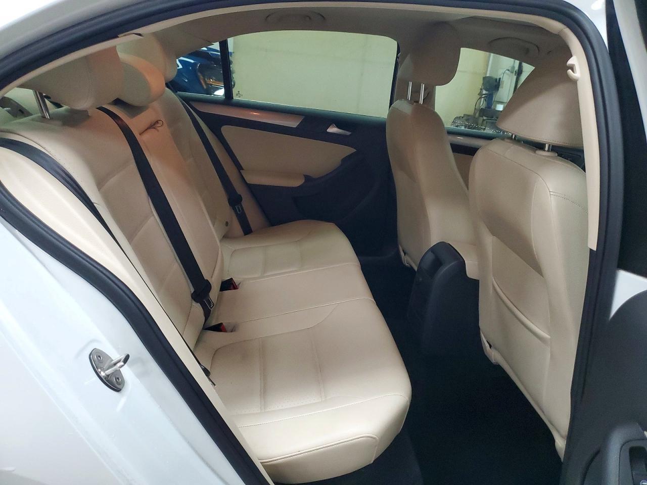 2017 Volkswagen Jetta Se - zdjęcie 10