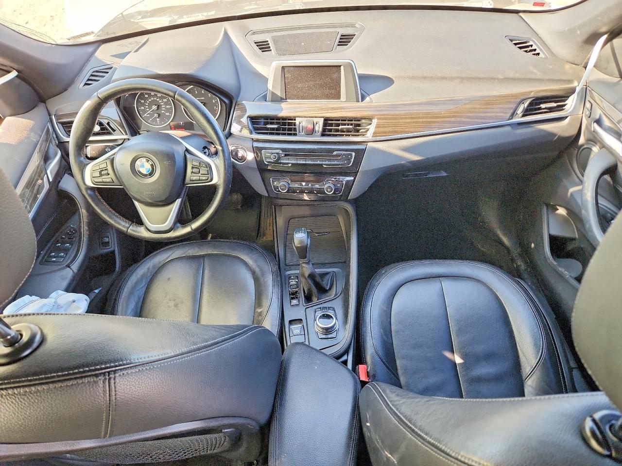 2017 BMW X1 xDrive28I - zdjęcie 8